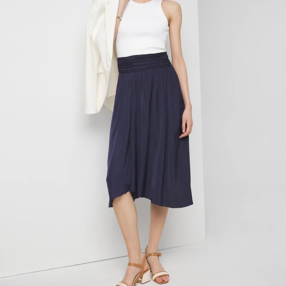 White house black Market Women's Skirt